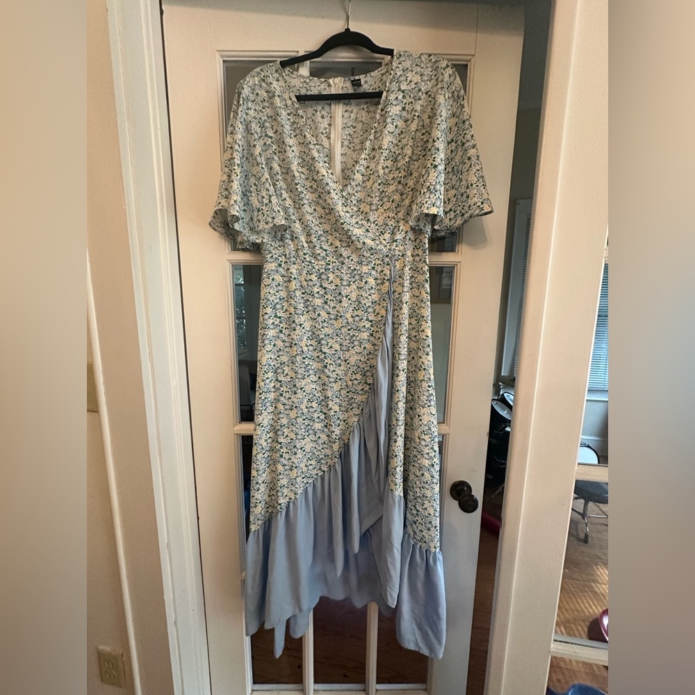 SHEIN Floral High Low Dress in Blue and White